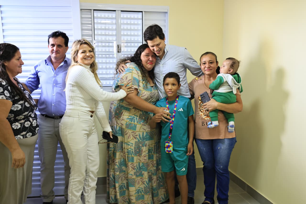 “Entregamos casas, segurança e dignidade a quem mais precisa”, diz Daniel Vilela