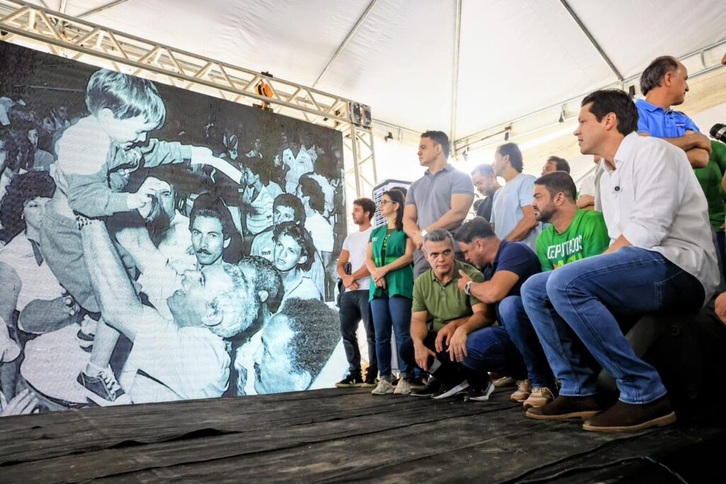 Em evento que homenageou Iris Rezende, Daniel Vilela destacou como seus exemplos permanecem vivos e são referência para a gestão estadual. Fotos: Benedito Braga